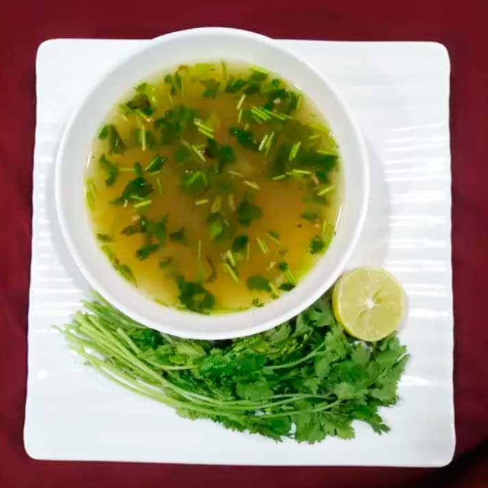 Суп с лимоном и кориандром